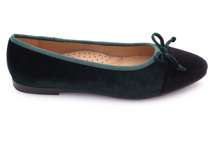 Green Velvet/Black / 35