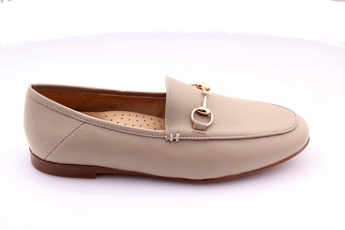 Nude Leather / 35