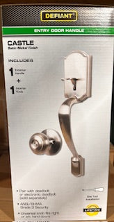 Castle Satin Nickel Entrance Door Handleset with Hartford Interior Knob