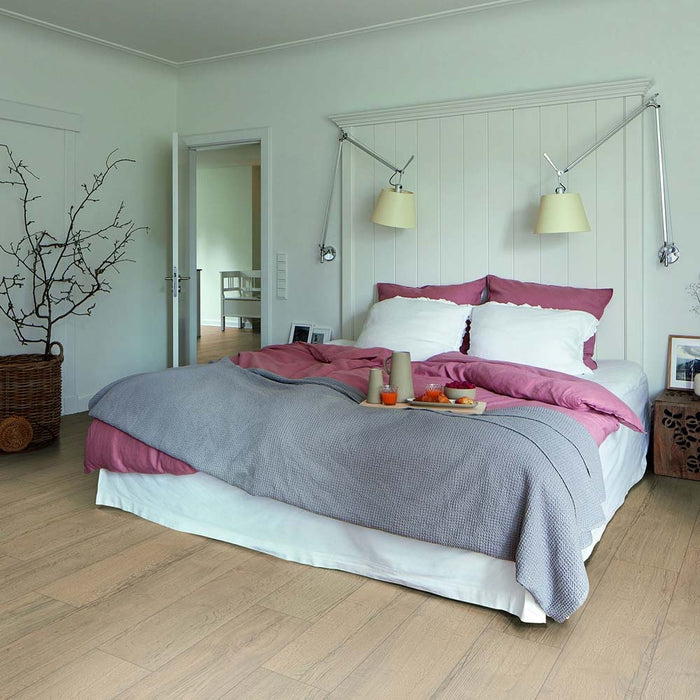 Pale Oak