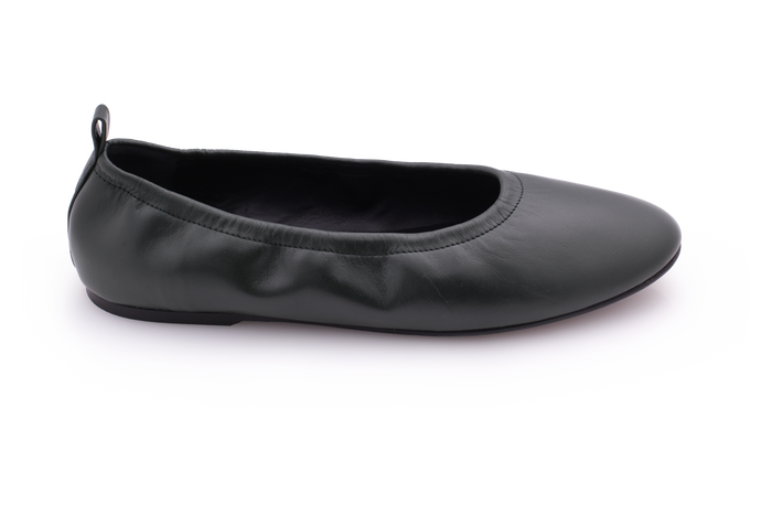 Black Leather / 35